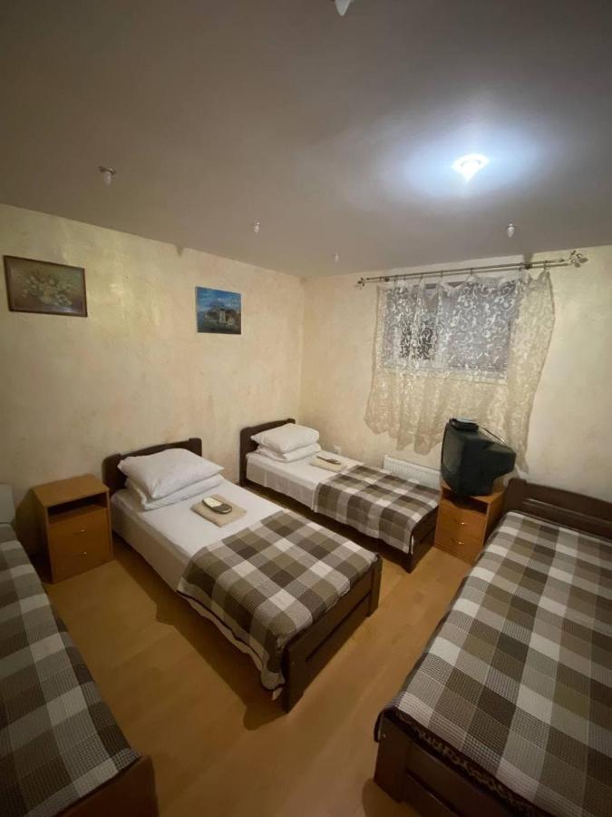 Inn Khlibodarskiy Khlibodarske Екстериор снимка