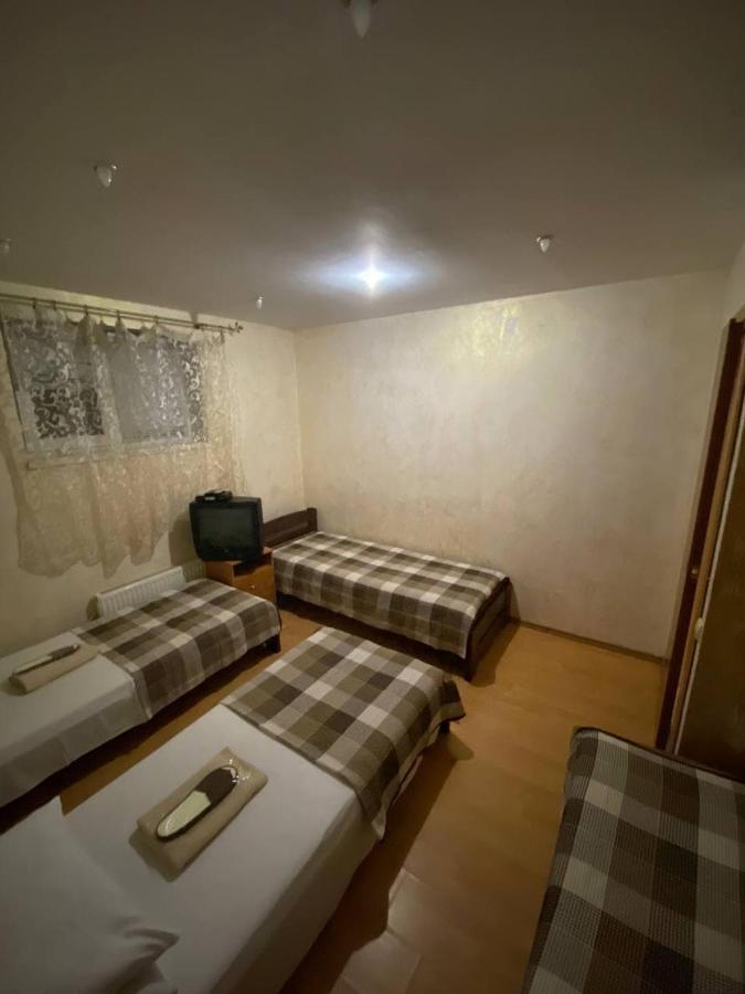 Inn Khlibodarskiy Khlibodarske Екстериор снимка