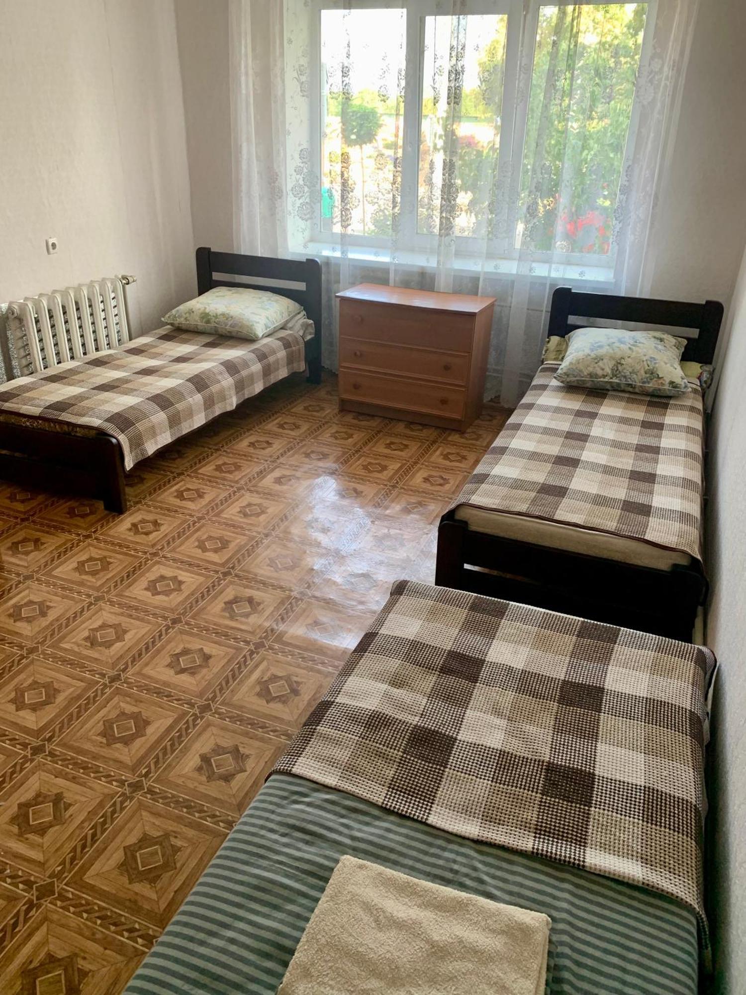 Inn Khlibodarskiy Khlibodarske Екстериор снимка