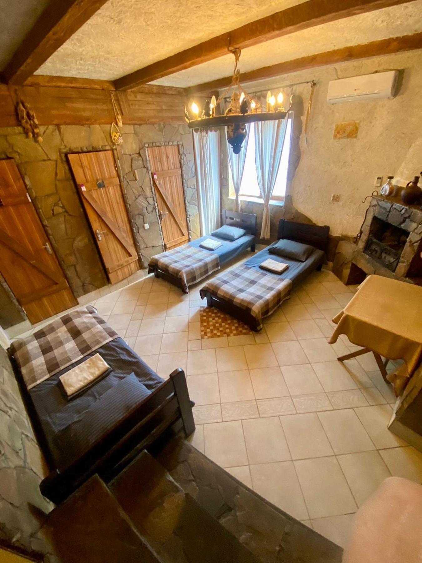 Inn Khlibodarskiy Khlibodarske Екстериор снимка