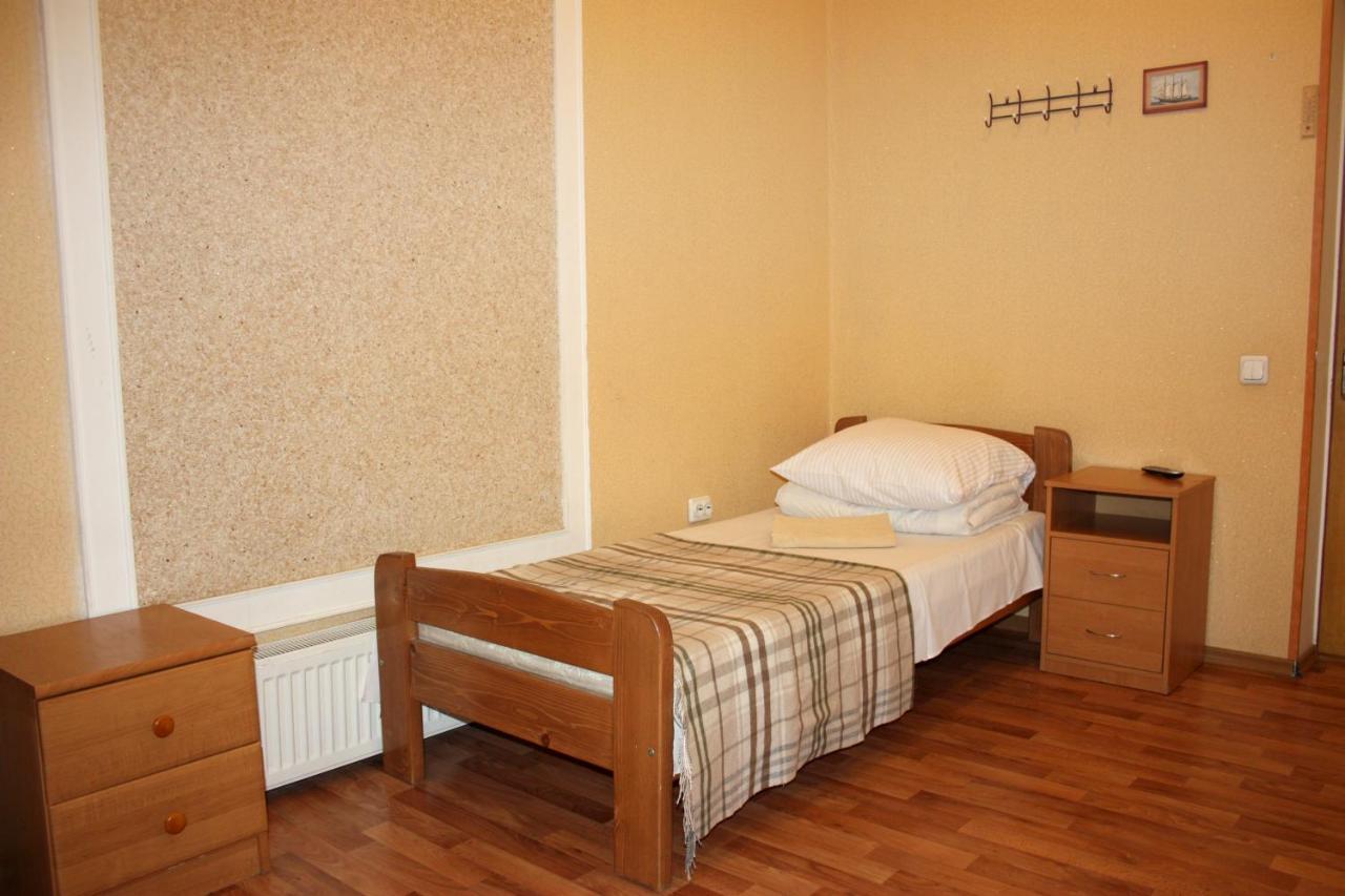 Inn Khlibodarskiy Khlibodarske Екстериор снимка